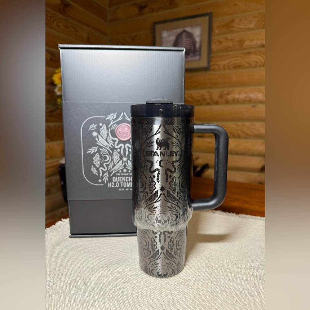 DEADLY DAMASK Stanley HALLOWEEN 30oz Tumbler * LIMITED EDITION